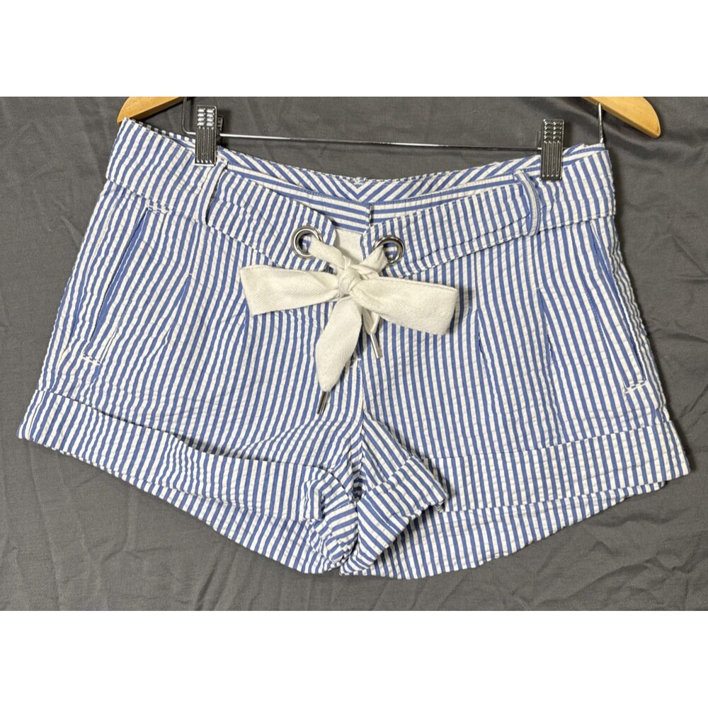 RedCamel Women Blue/White Striped Shorts Sz9 Bow/Pleated Beachy Casual Vacation